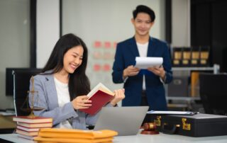 Debt Settlement Lawyers and Legal Assistance