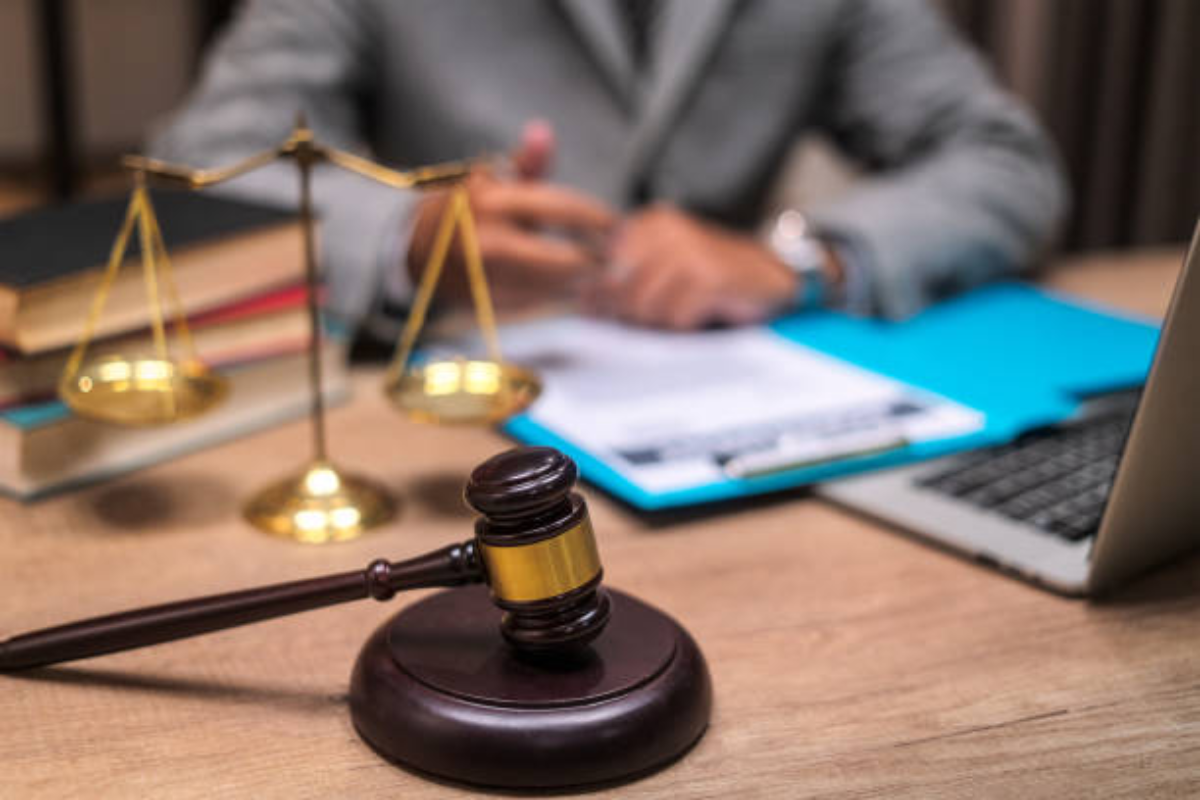 How to Find a Lawyer