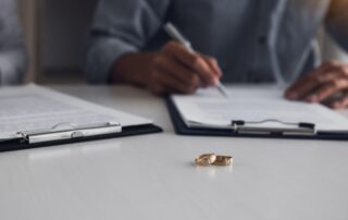 divorce lawyer la