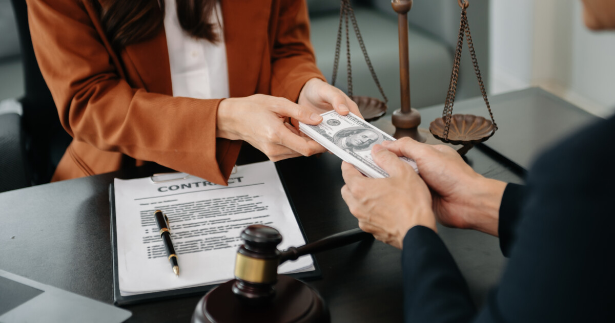 ¿Cuál es el costo promedio de un abogado de divorcio?