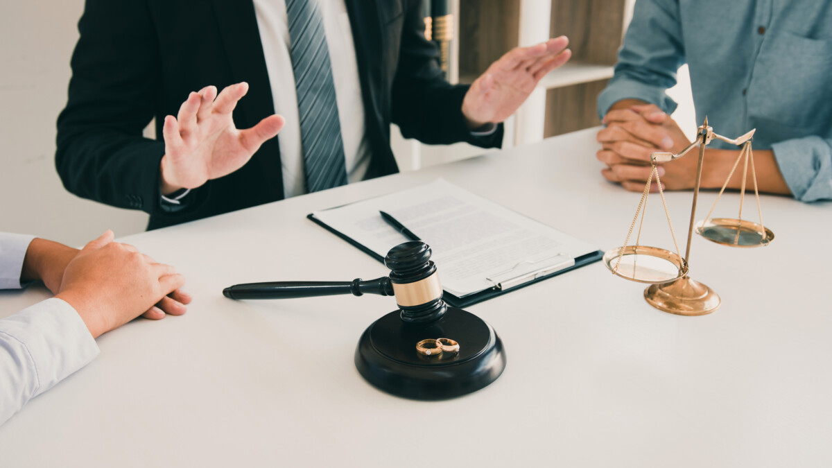 Average Divorce Cost in America: How Much Should You Expect?