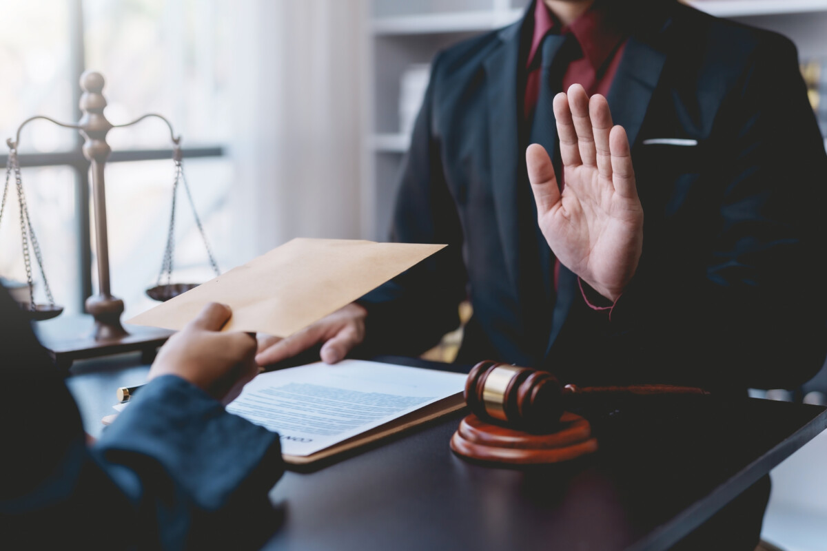 Can You Sue the Government? A Guide to Class Action Lawsuits